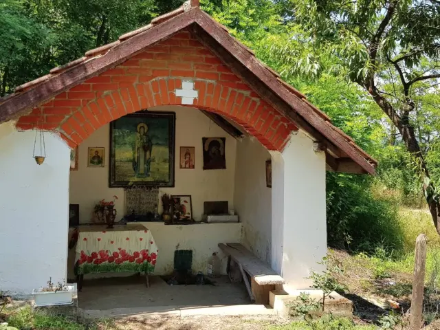 Česma kod Hrama Sv.vel.muč. Marine u Novom Laništu